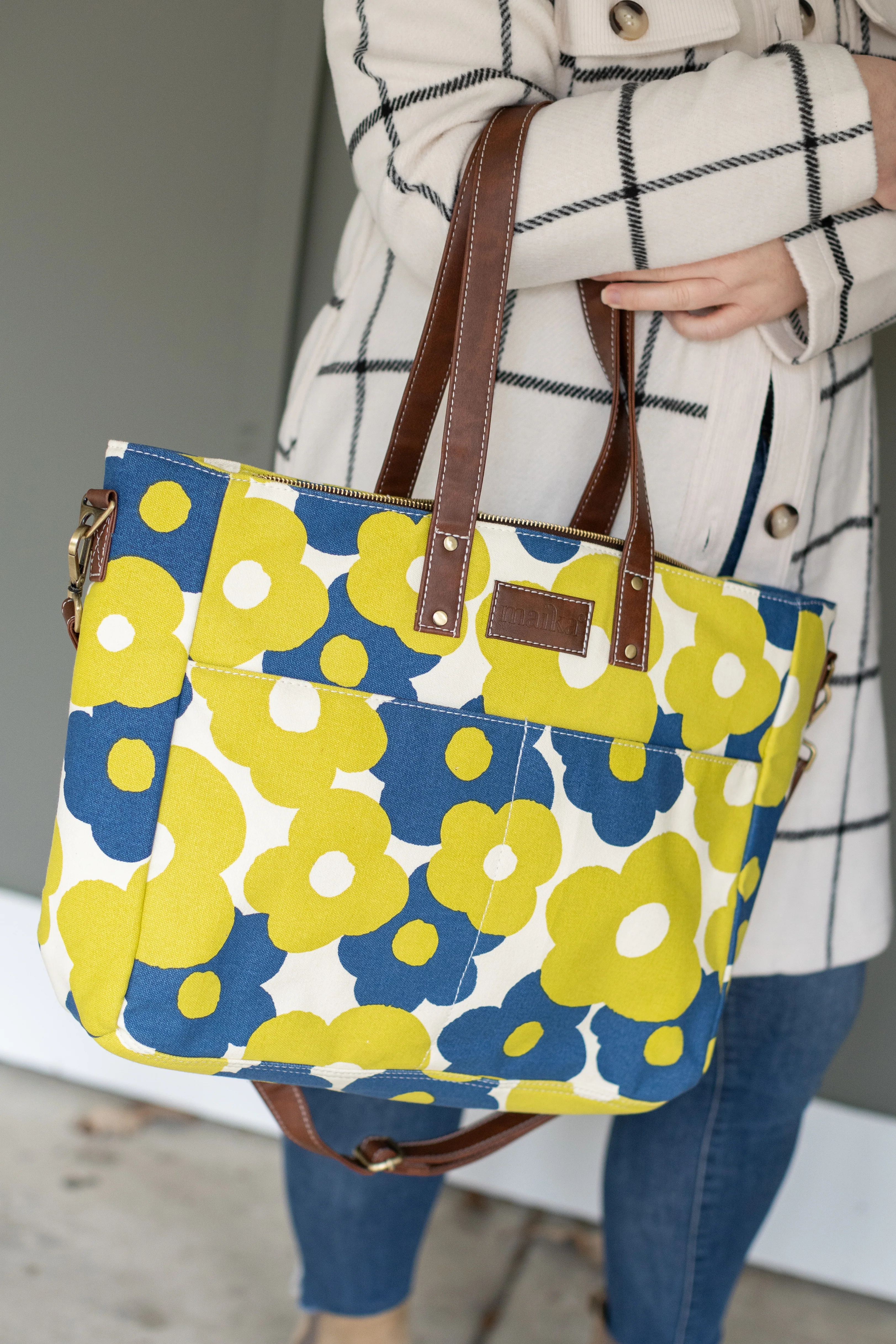Essential Tote - Hana - Image 11