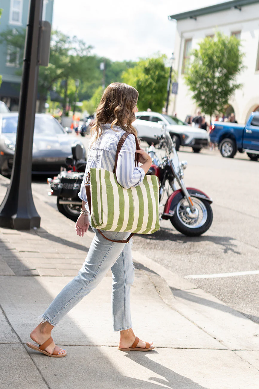 Essential Tote - Linea Olive - Image 3