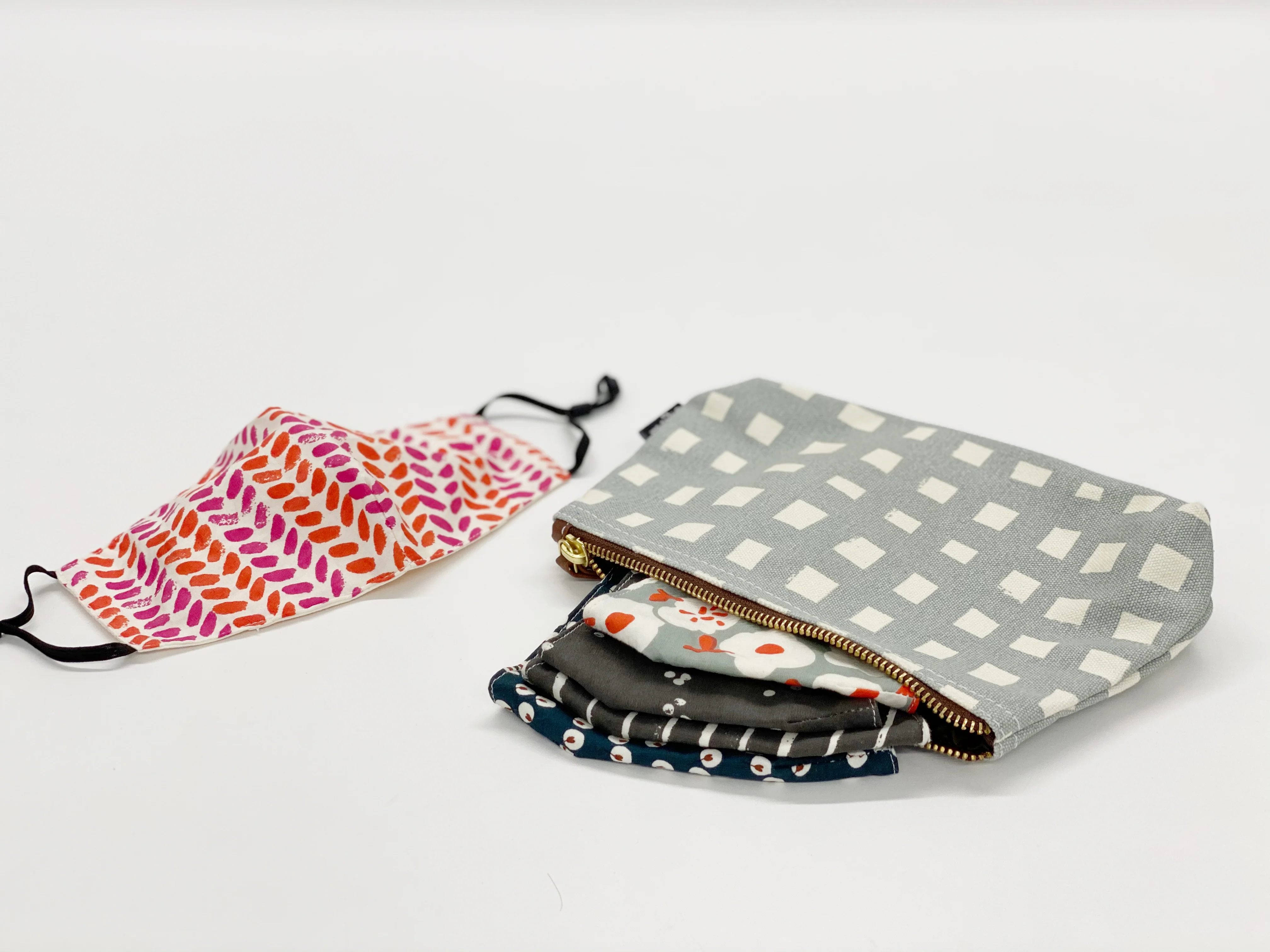 BUY 2 GIVE 1 Mask Set - Kyla - Image 5