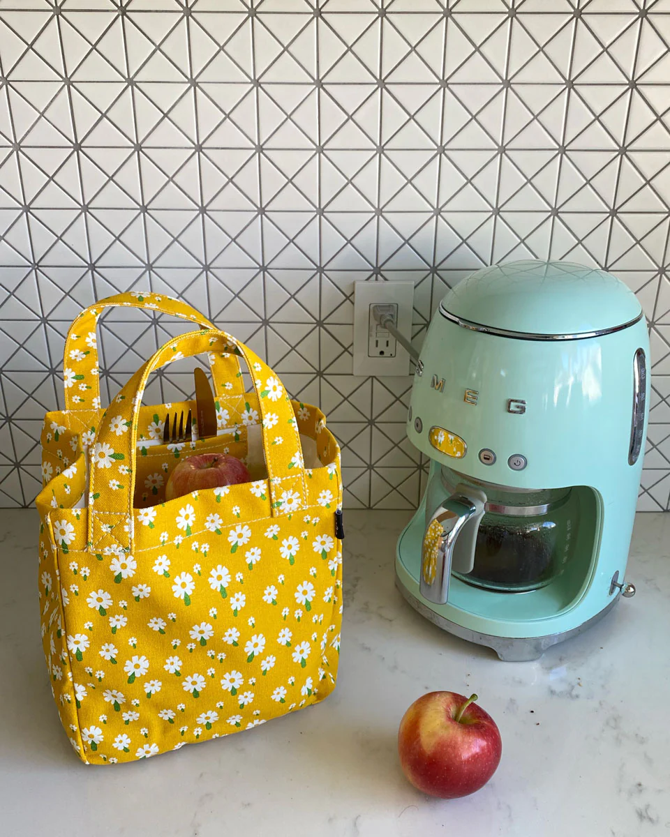 Lunch + Pie Tote - Carmel - Image 3
