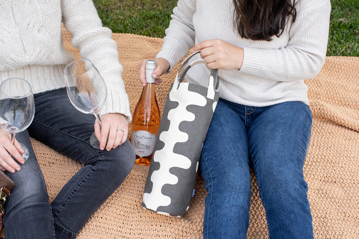 Wine Tote - Echo Charcoal - Image 2
